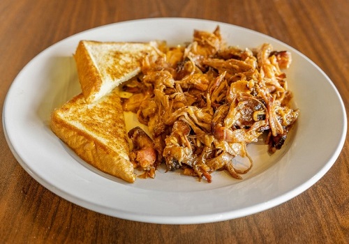 A plate of pulled pork, some of the Best Barbecue in Peoria IL